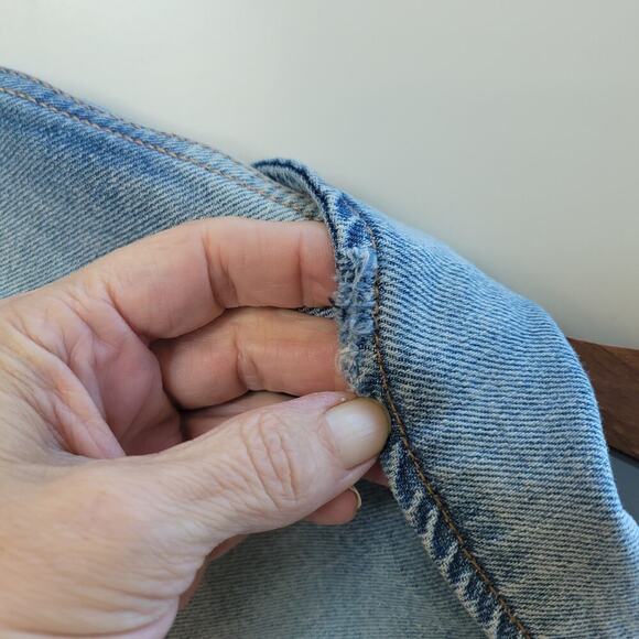 Kensie Embellished Distressed Jean Jacket Women M Denim Blue Long Sleeve Patches - Picture 9 of 12